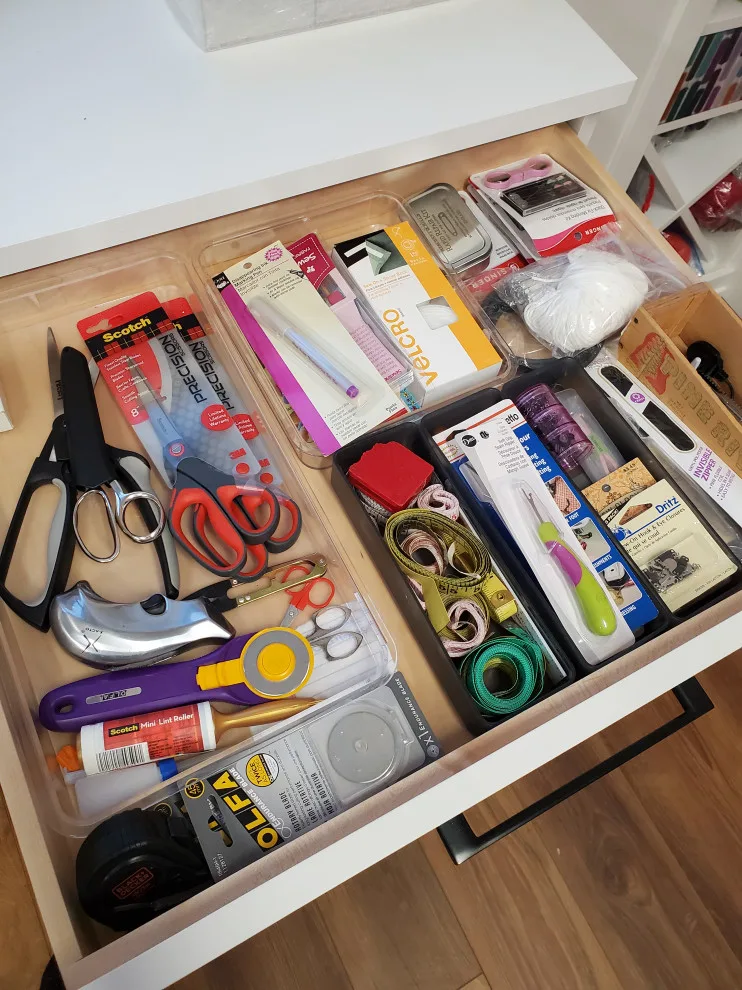 Bracket And Bin Organizing - Photo 3
