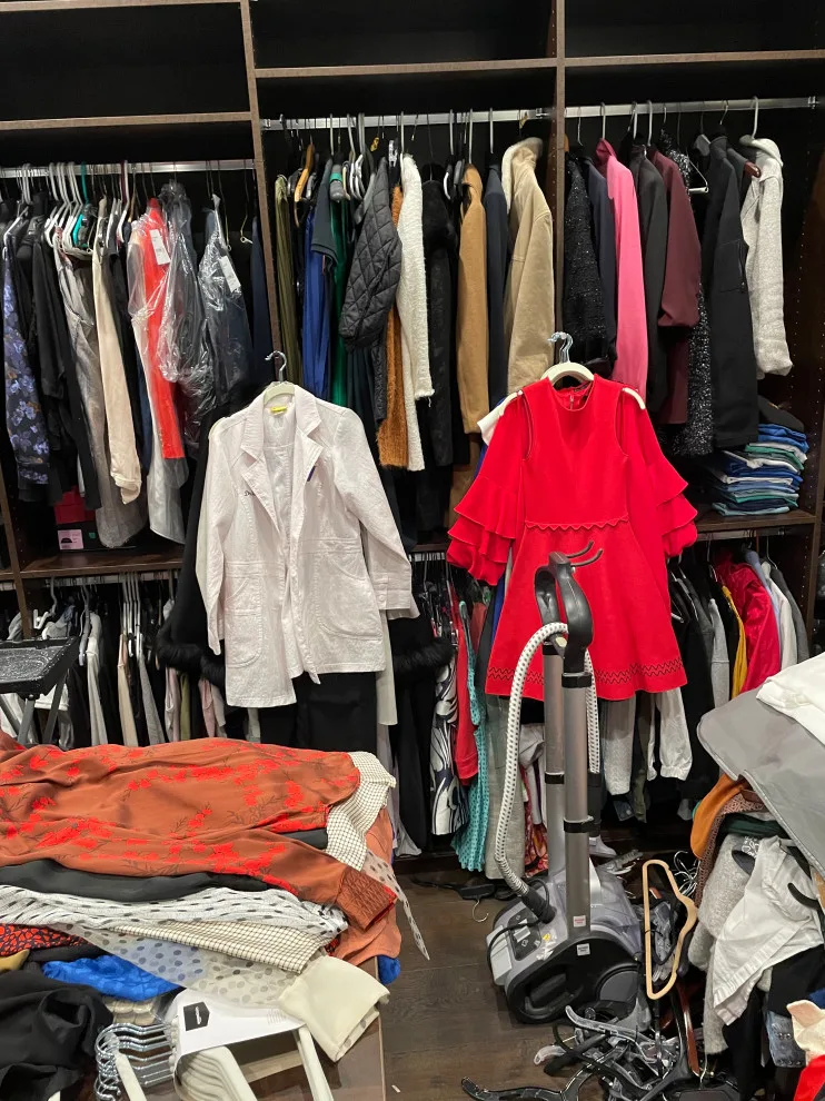 Women's Closet Organization Guide by Neat Nathalie & Co LLC - Photo 3