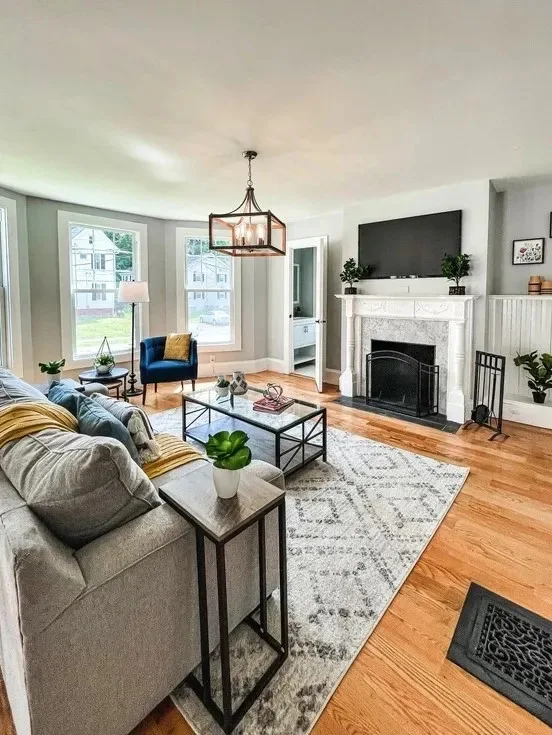 CREATIVE LIVING SPACES by Organized By Michael - Photo 10