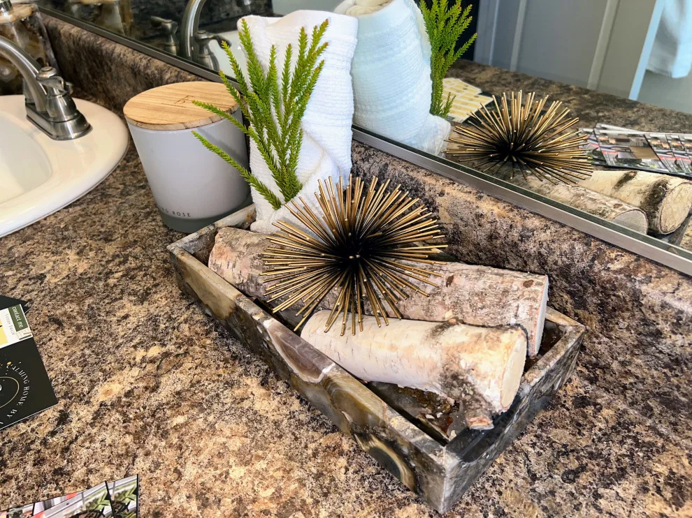 Brantley Bay by Calming Home By Venus, LLC - Photo 5
