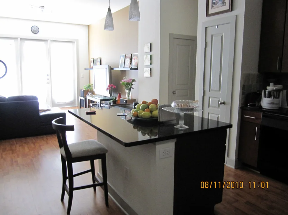 Charming Dallas Apartment - A Cozy Retreat by Organizing PROS@Amazing Being Consulting. - Photo 4