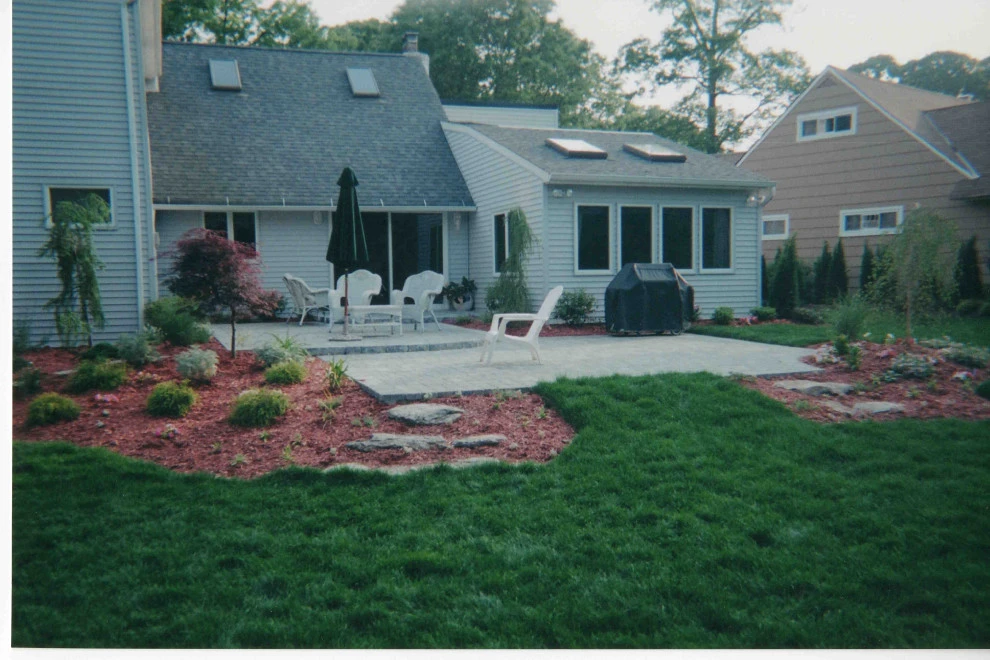 Backyard oasis and complete renovation by Joseph Matthew Landscape Inc Design & Build - Photo 7