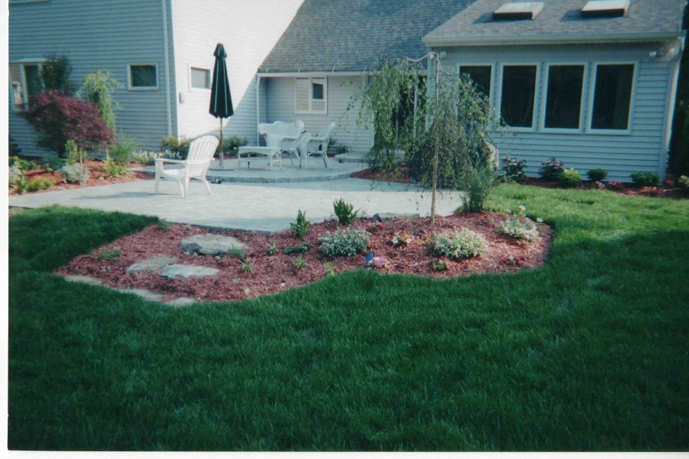 Backyard oasis and complete renovation by Joseph Matthew Landscape Inc Design & Build - Photo 4