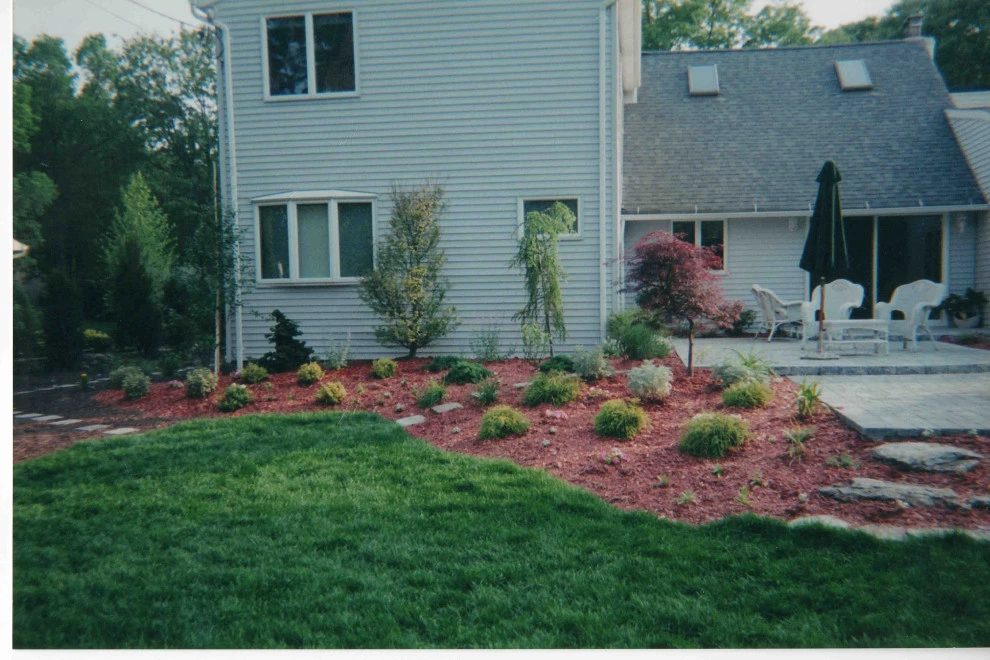 Backyard oasis and complete renovation by Joseph Matthew Landscape Inc Design & Build - Photo 12
