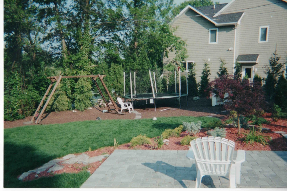 Backyard oasis and complete renovation by Joseph Matthew Landscape Inc Design & Build - Photo 10