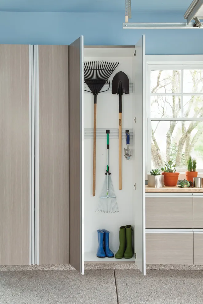Garage Inspirations by Innovate Home Org - Photo 44