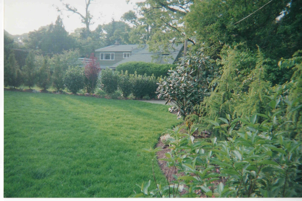 Backyard oasis and complete renovation by Joseph Matthew Landscape Inc Design & Build - Photo 9