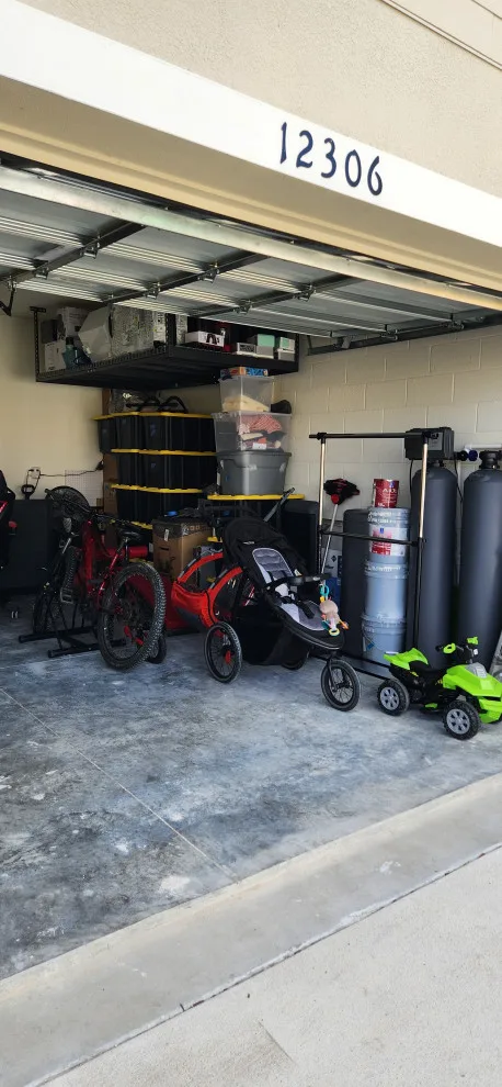 Carport by ARMARI Professional Organizer - Photo 5