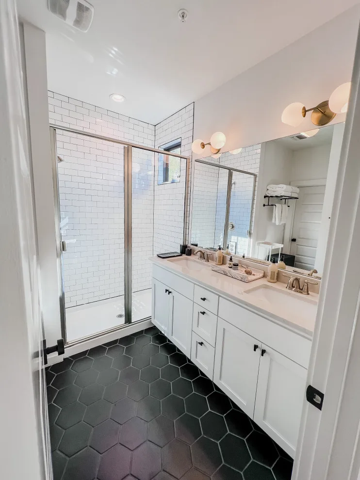Austin Home Design and Organization by HGO by Hannah Goetz Organizing - Photo 6