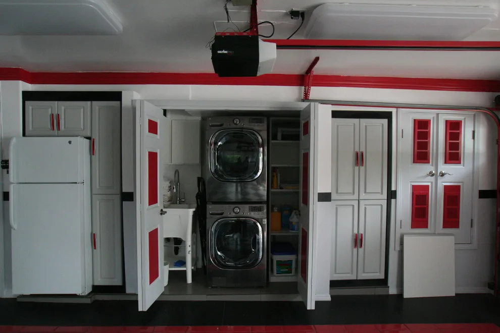 Luxury Garage and Showroom by Closet Solutions - Photo 11