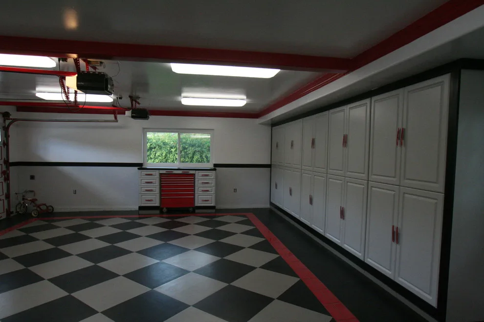 Luxury Garage and Showroom by Closet Solutions - Photo 6