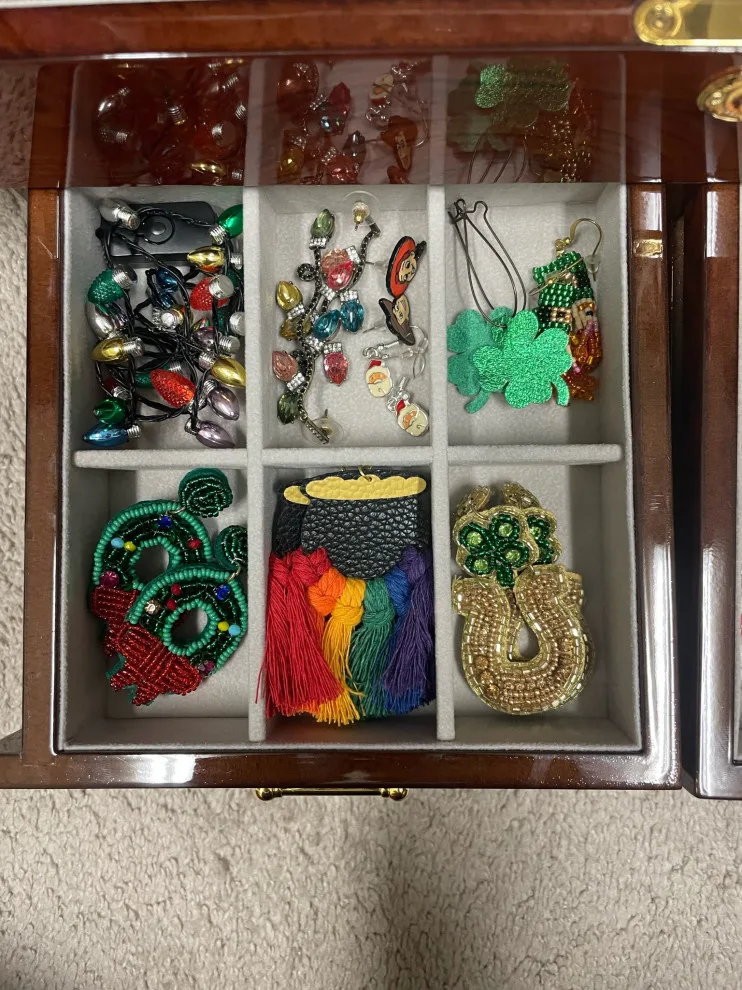 Jewelry Arrangement by Order In Your Court - Photo 3