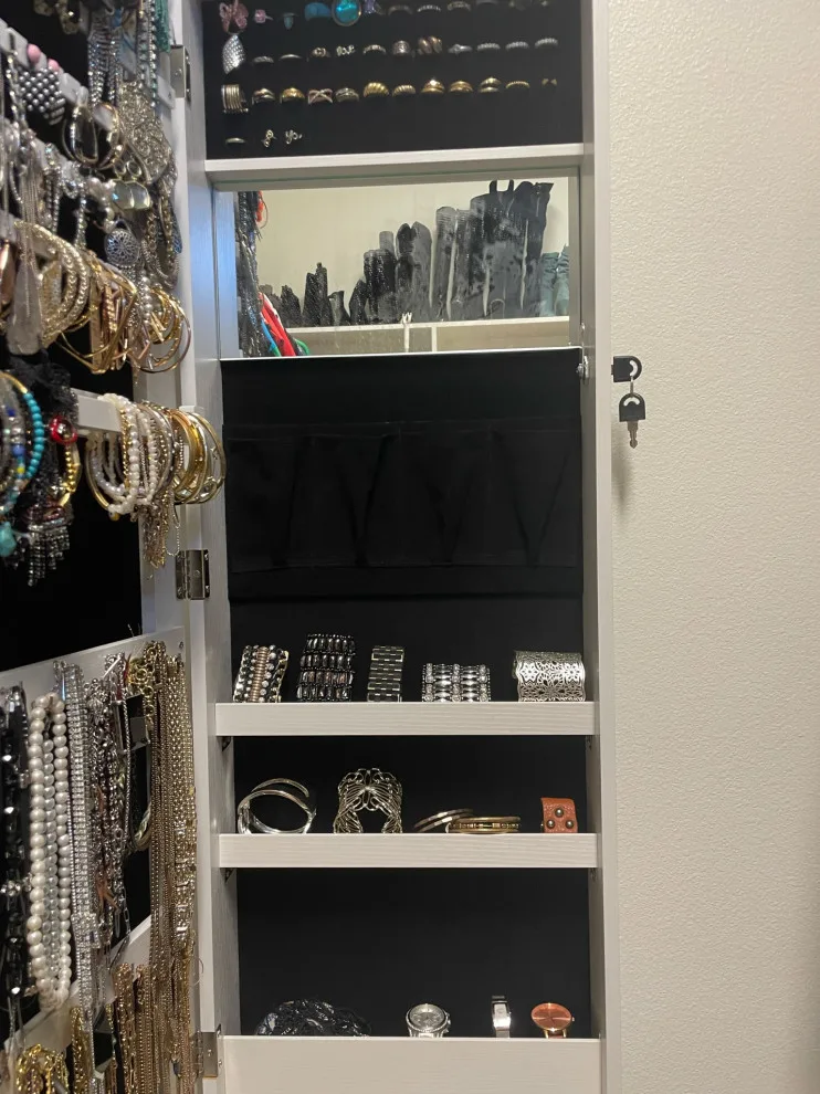 Jewelry Arrangement by Order In Your Court - Photo 16
