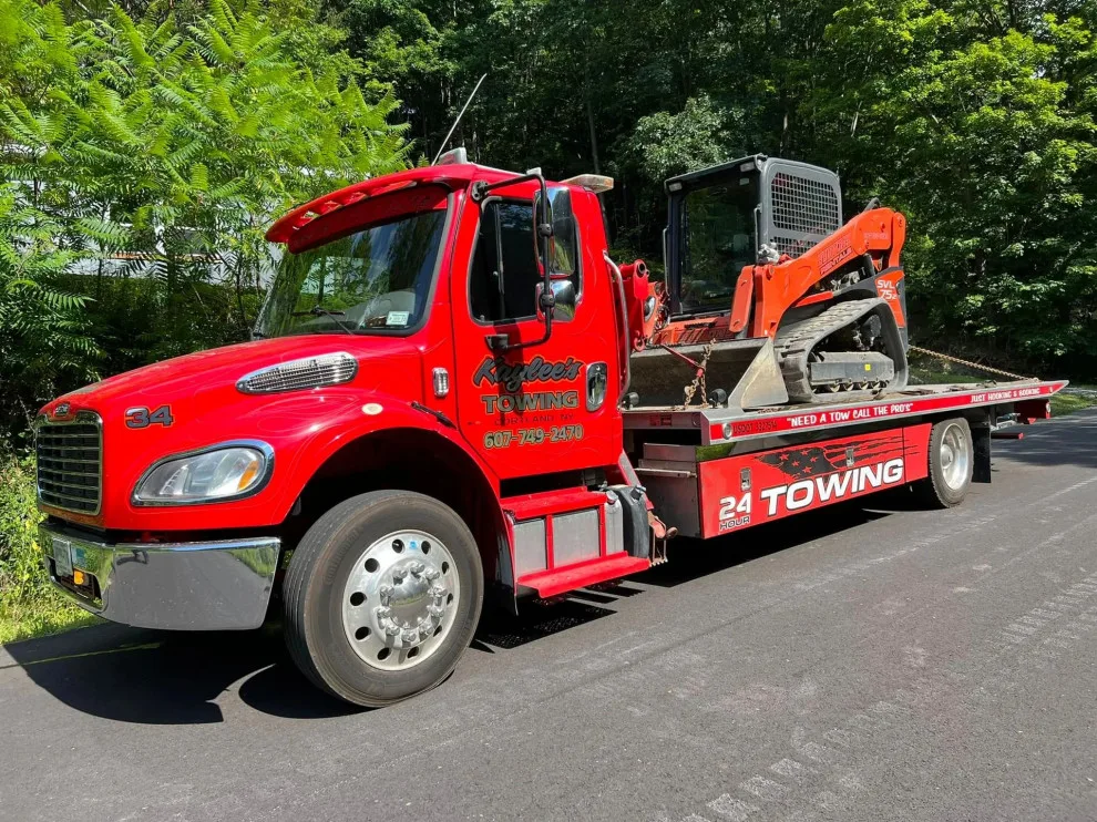 Kaylee's Towing - Photo 2