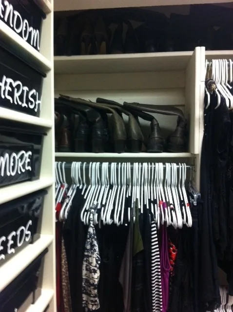 Spacious Women's Walk-In Closet by Synchronized Spaces - Photo 4