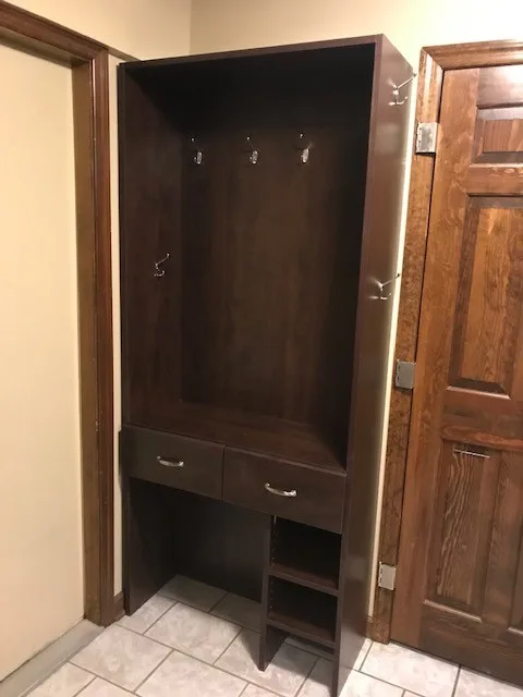 Entryway Spaces by Organizing Options LLC - Photo 3