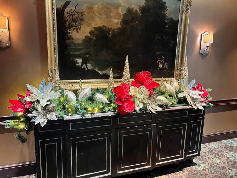Holiday Decorating Made Easy by Order In Your Court - Photo 4