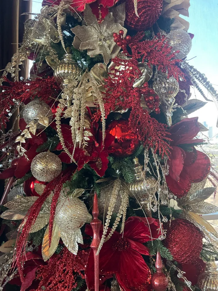 Holiday Decorating Made Easy by Order In Your Court - Photo 3