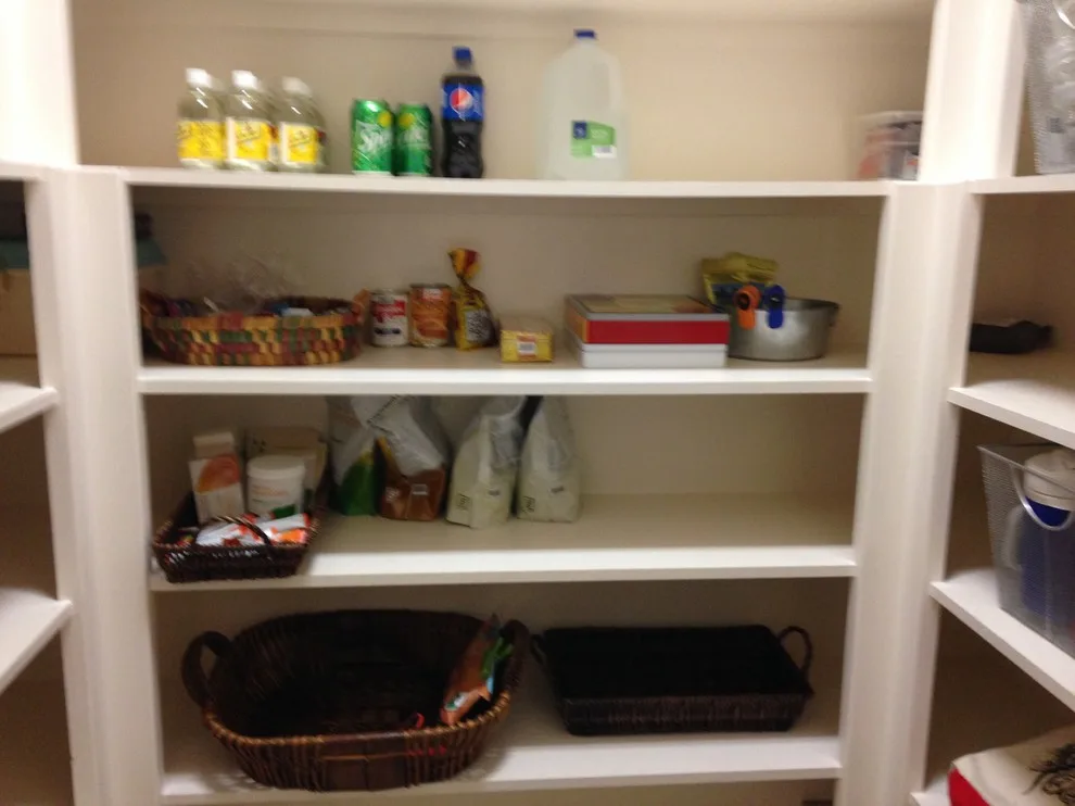 Pantry Makeover by Organizare By Clarissa - Photo 3