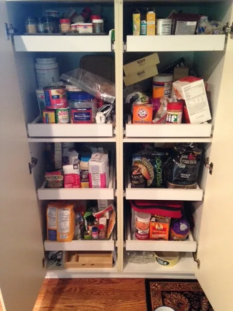 Pull-Out Drawer Pantry by Synchronized Spaces - Photo 3