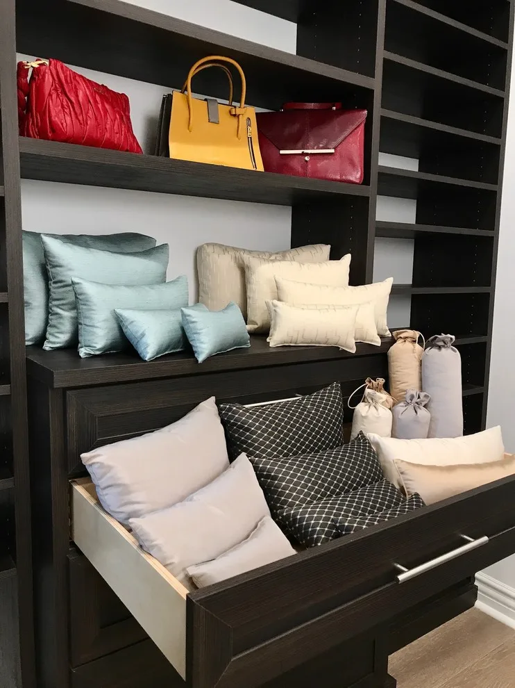 Handbag Cushions by Fabrinique - Photo 8