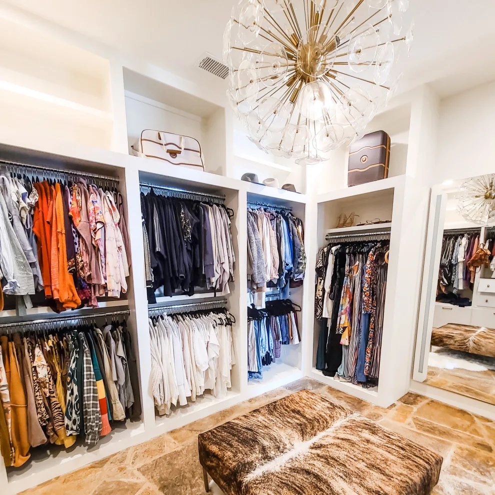 Wardrobe Nook by Tumbleweed Organizing, LLC - Photo 4