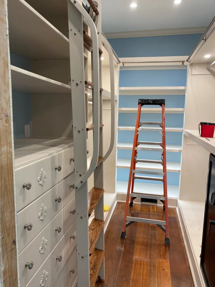 Bespoke Walk-In Wardrobe by Advantage Quality Home Repair - Photo 4