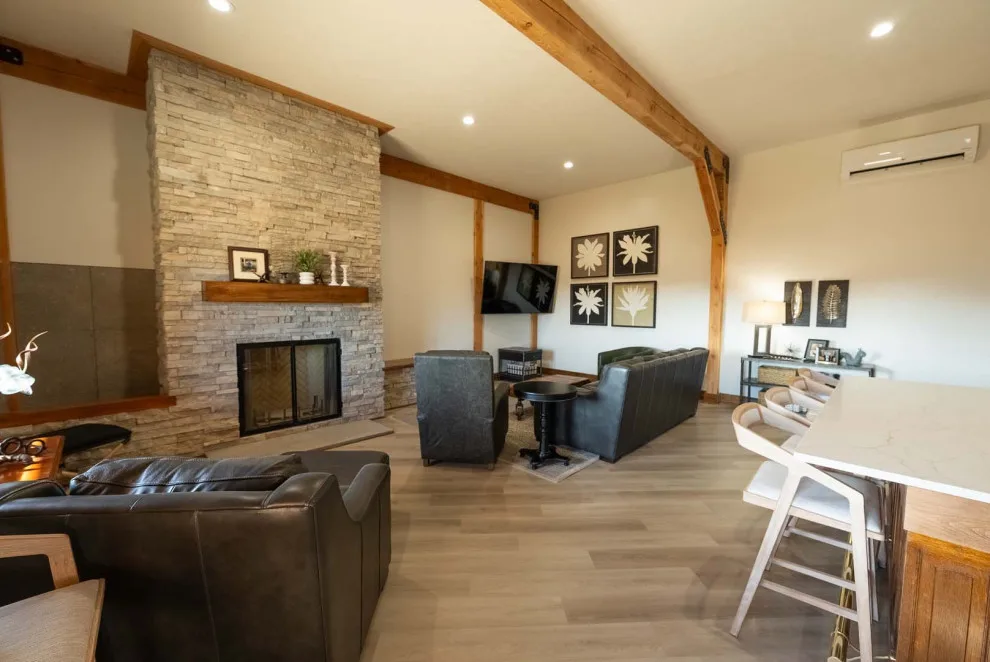 The Knox - LWI0221 Project by Legacy Post & Beam - Photo 4