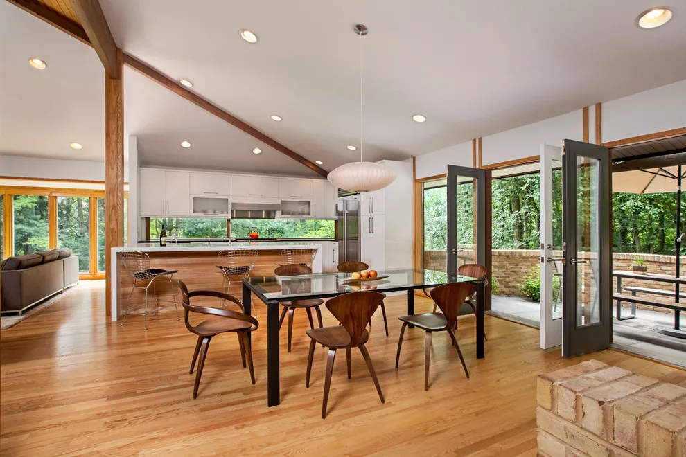 Barton Hills Modernist Design by Angelini And Associates Architects - Photo 4