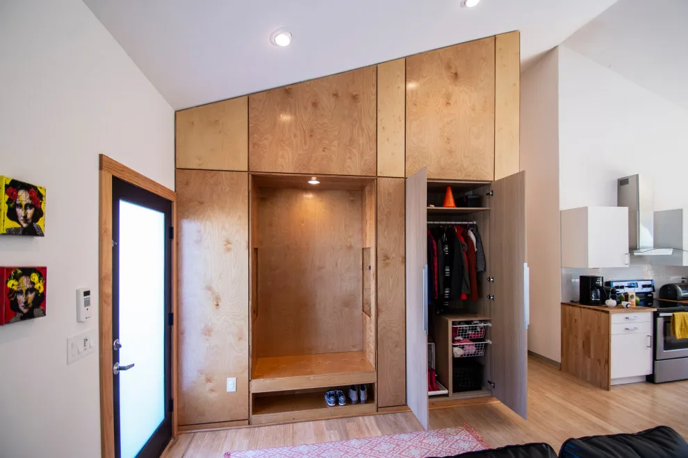 Basiq Black Residence by Habanero Architecture, PLLC - Photo 3