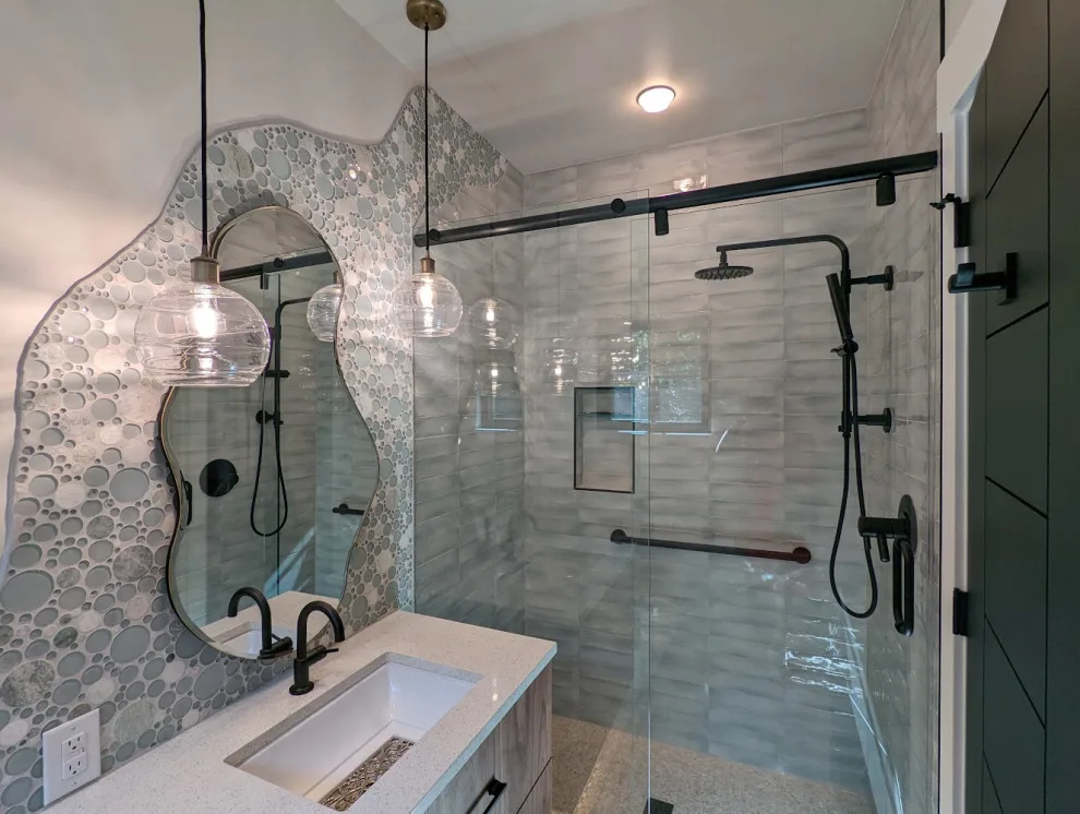 Restrooms by Hive Architecture By Becky Alexis - Photo 2
