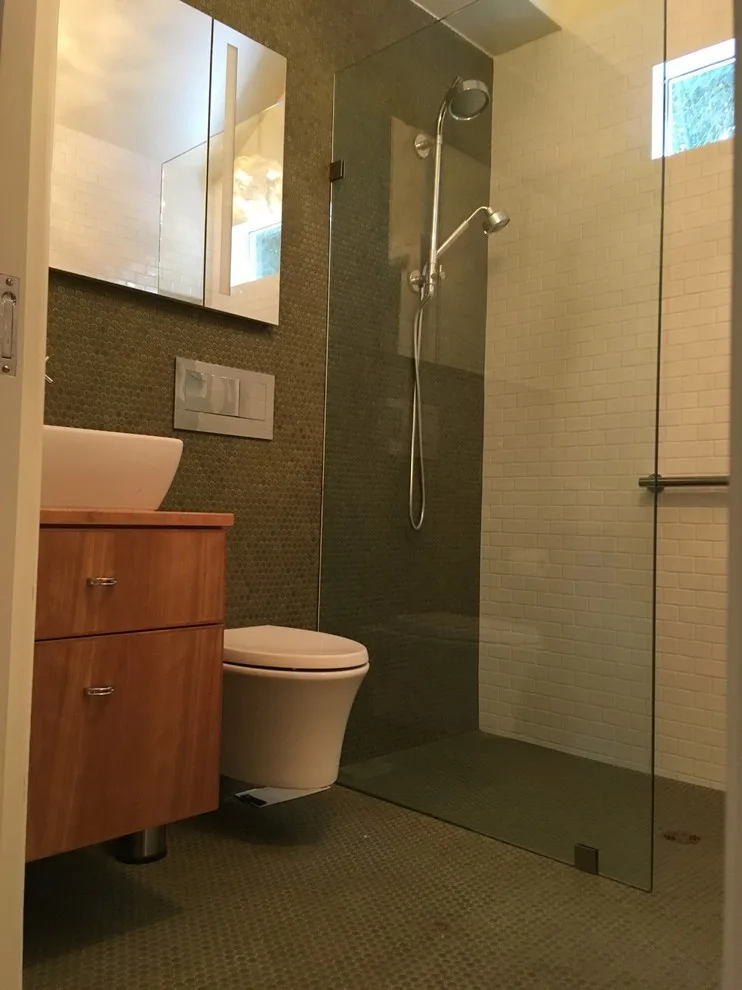 Fayetteville, AR Bathroom Remodeling by Valeria Gibertoni LEED AP BD+C - Photo 9