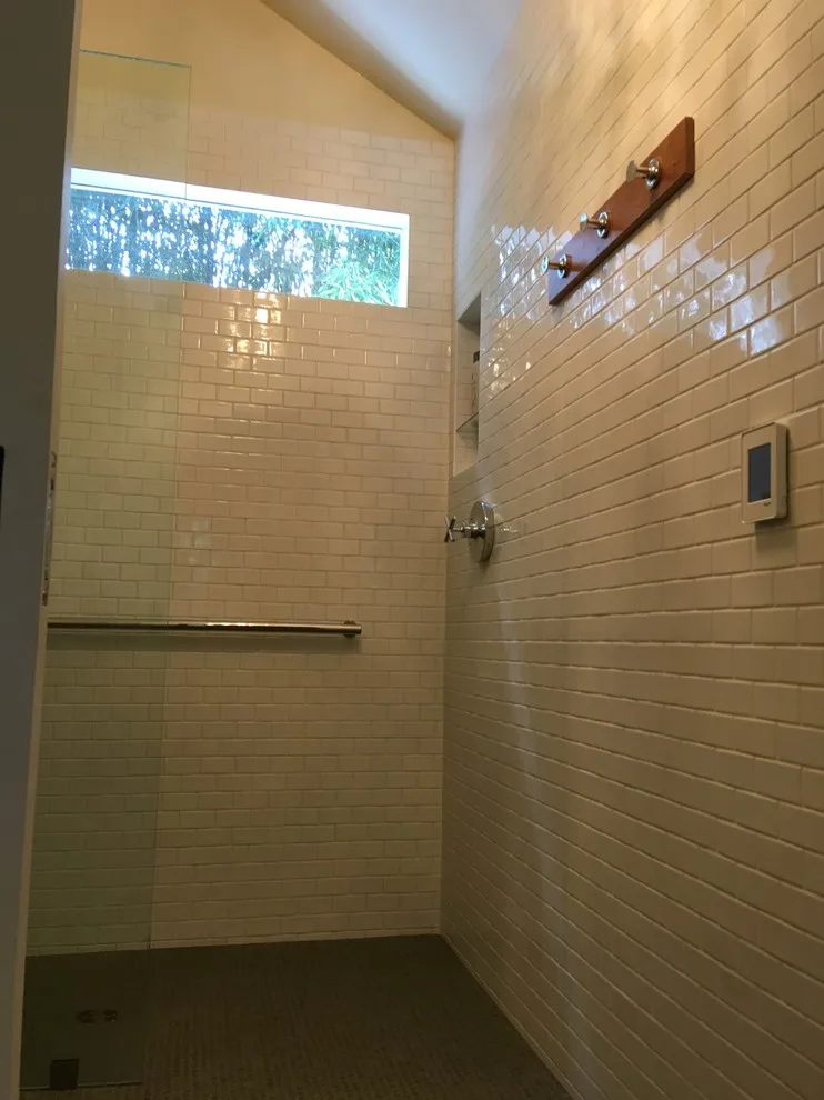 Fayetteville, AR Bathroom Remodeling by Valeria Gibertoni LEED AP BD+C - Photo 11