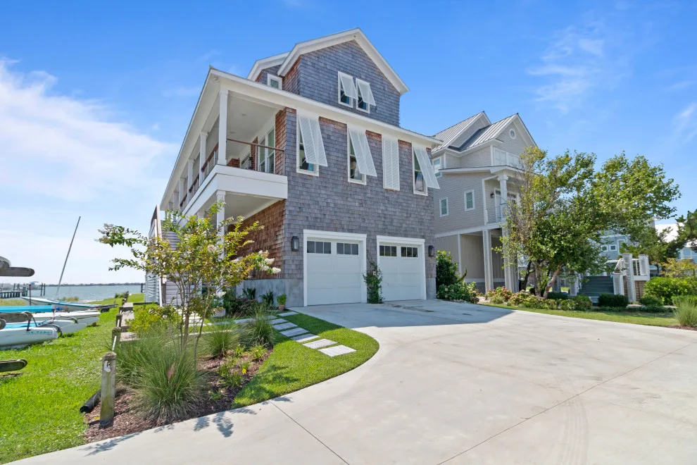 Coastal Serenity by GO Architectural Design, PLLC - Photo 21