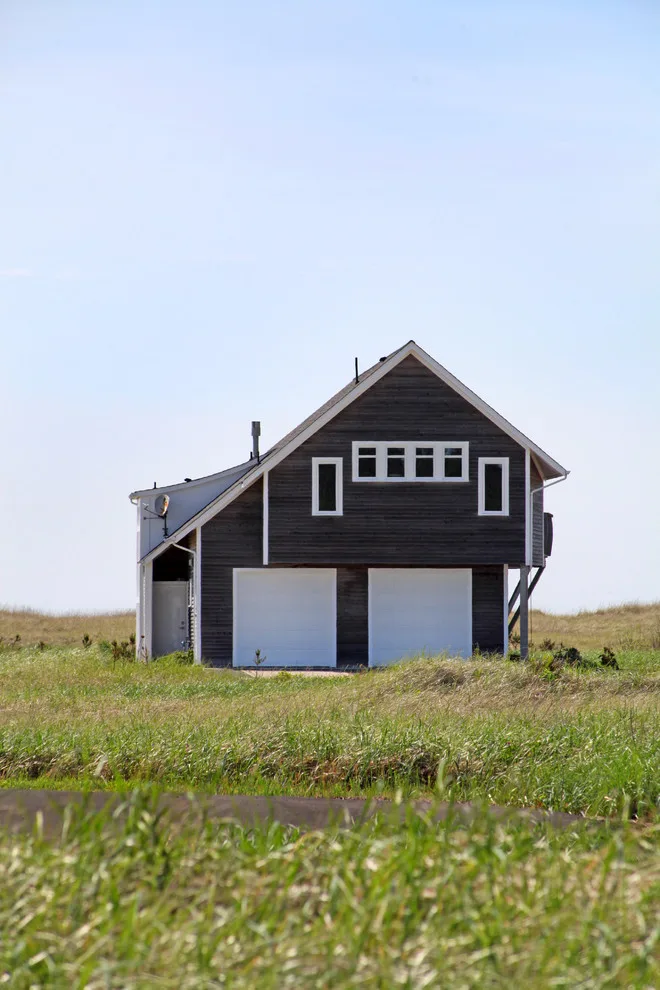 Coastal Retreat by EFA Inc. - Photo 6