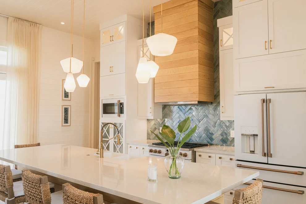 Coastal Retreat SPI by Azzul Aqua Studio - Photo 7