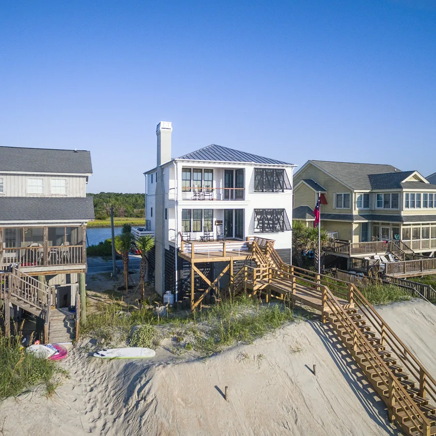 Coastal Retreat by Catalyst Architects, LLC - Photo 2