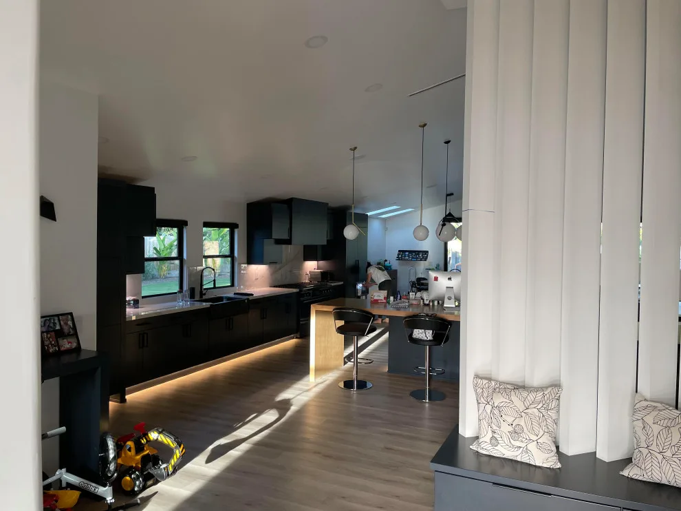 DR Home by Concept Design Group - Photo 2