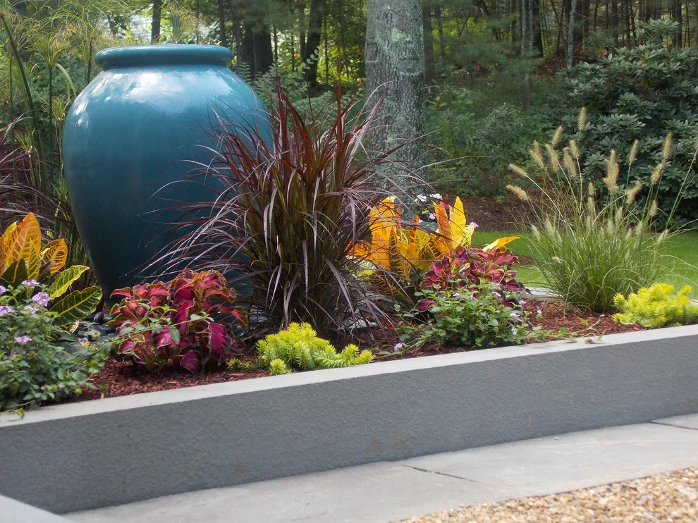 Sudbury Contemporary Oasis by Lynch Landscape And Tree Service, Inc. - Photo 3