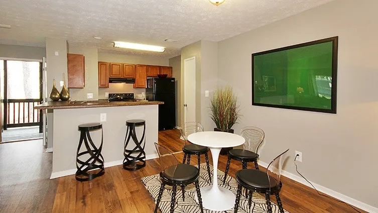 Belaire - Sample Apartment by Stephanie Schulke - Photo 3