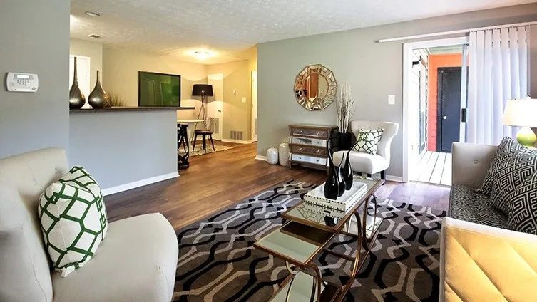 Belaire - Sample Apartment by Stephanie Schulke - Photo 2
