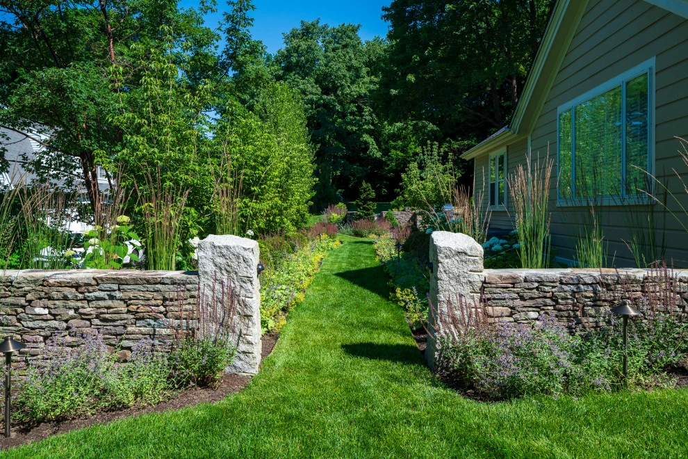 Benvenue Street by Lynch Landscape And Tree Service, Inc. - Photo 4