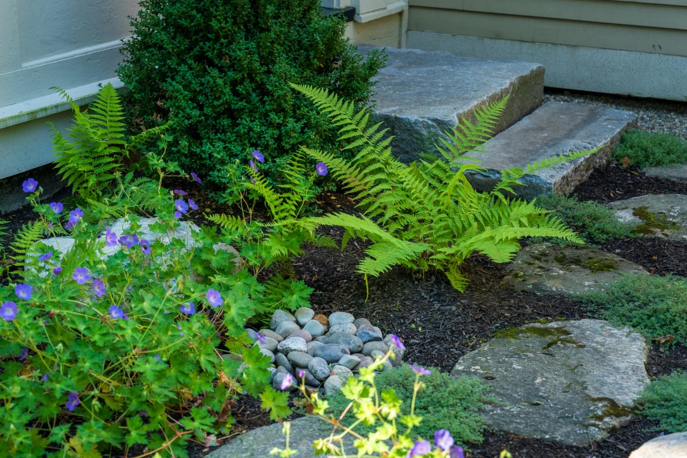 Benvenue Street by Lynch Landscape And Tree Service, Inc. - Photo 15