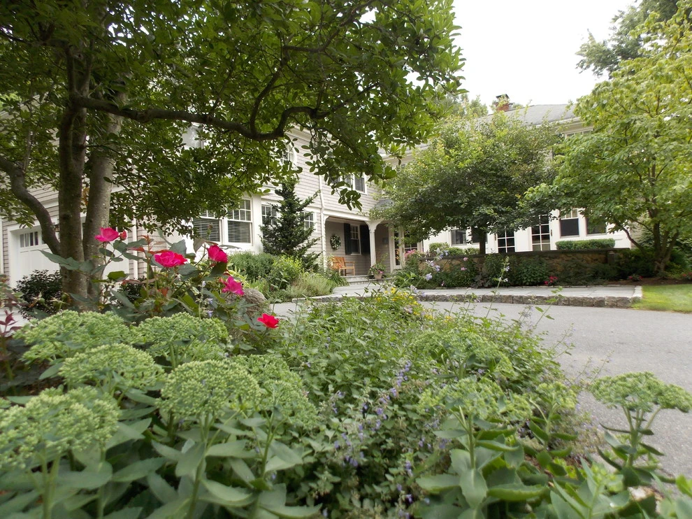 Wayland Residence by Lynch Landscape And Tree Service, Inc. - Photo 4