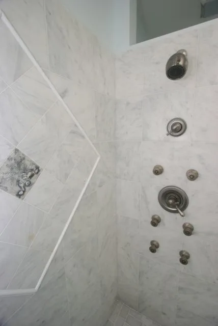 Monochrome Marble Bathroom by Esprit Design - Photo 4