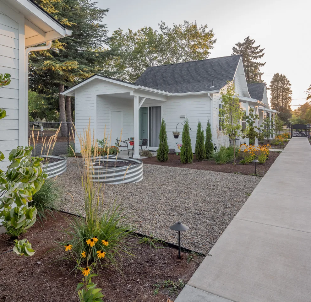Blooming Cottages by Arbor South Architecture - Photo 10