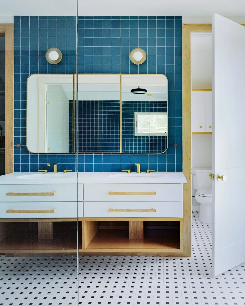 Heritage Bluebird by Plural Office Architects - Photo 5