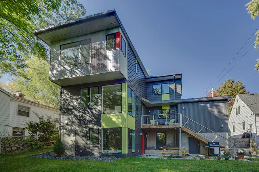 Container Home by Barnett Architecture LLC - Photo 2