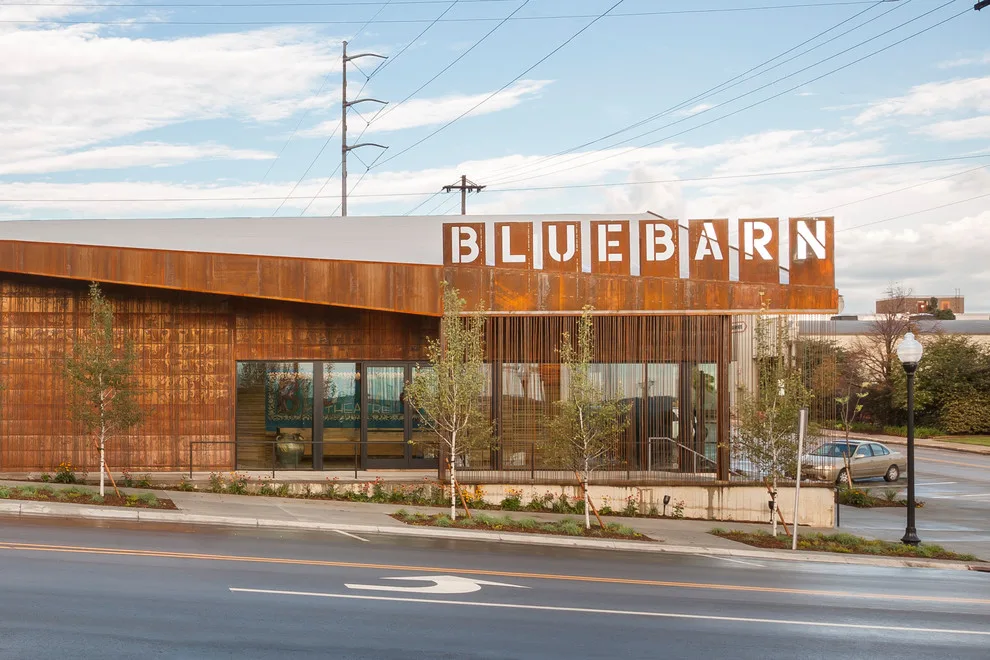 Boxcar 10 and Bluebarn Theatre by Actual Architecture Company - Photo 10