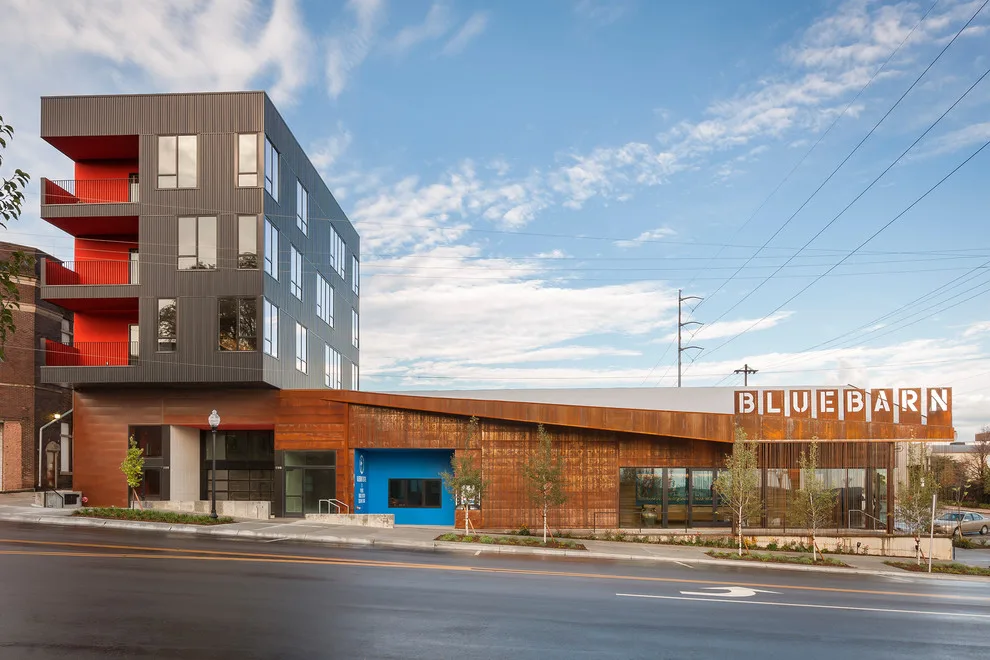 Boxcar 10 and Bluebarn Theatre by Actual Architecture Company - Photo 5
